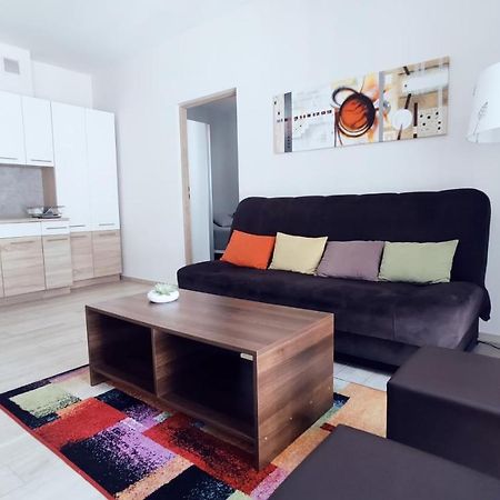 Pilsudskiego 11 By Homeprime Cracovia Exterior foto